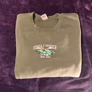 Goose and Ganger Green crew Sweatshirt